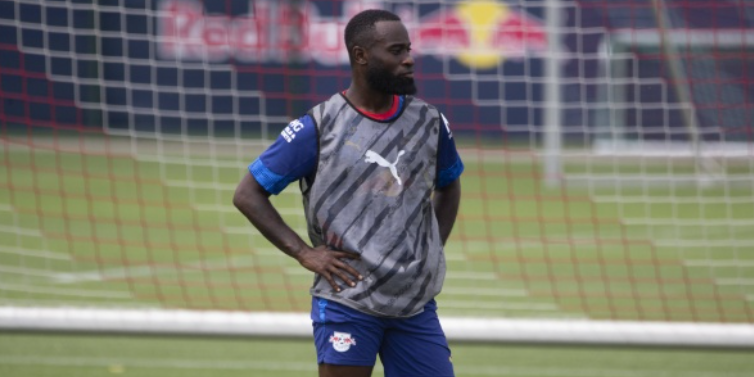 Final Day: Liverpool in Negotiations to Loan Dutch International Heiterenda